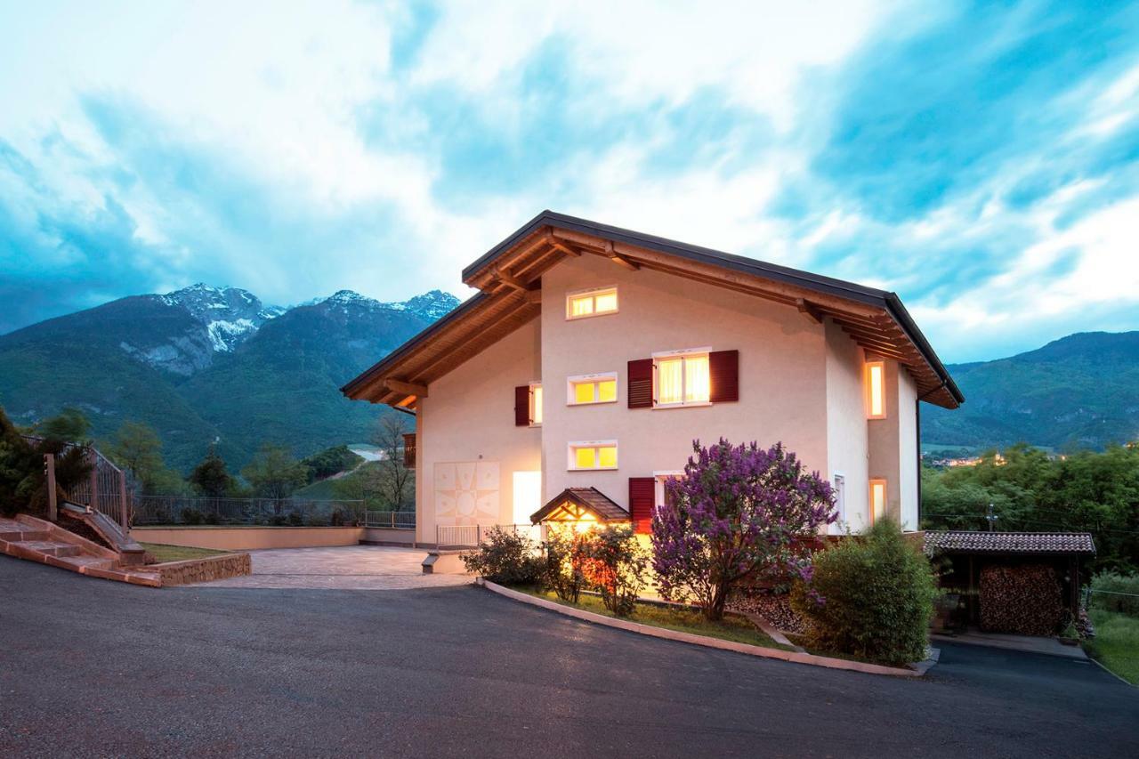 B&B Pra Da Lares 톤 외부 사진